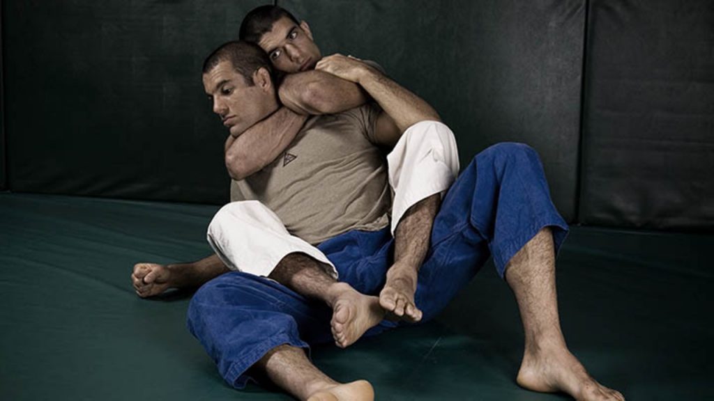 Guillotine Choke (13.7%) – 2nd of the Top 5 MMA Submissions