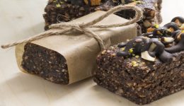 Prep Up Your Fitness Goals With Protein Bars